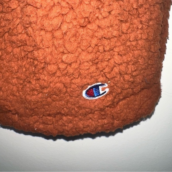 Champion AOP Reversible Deep High Pile Shearling Sherpa Vest Size Medium NWT - Picture 14 of 15